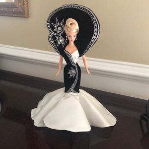 Bib Mackie Diamond Dazzle Barbie